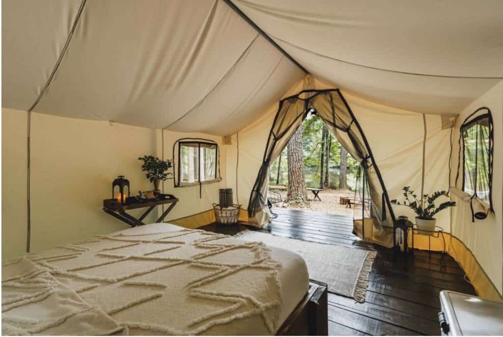 pop up tents